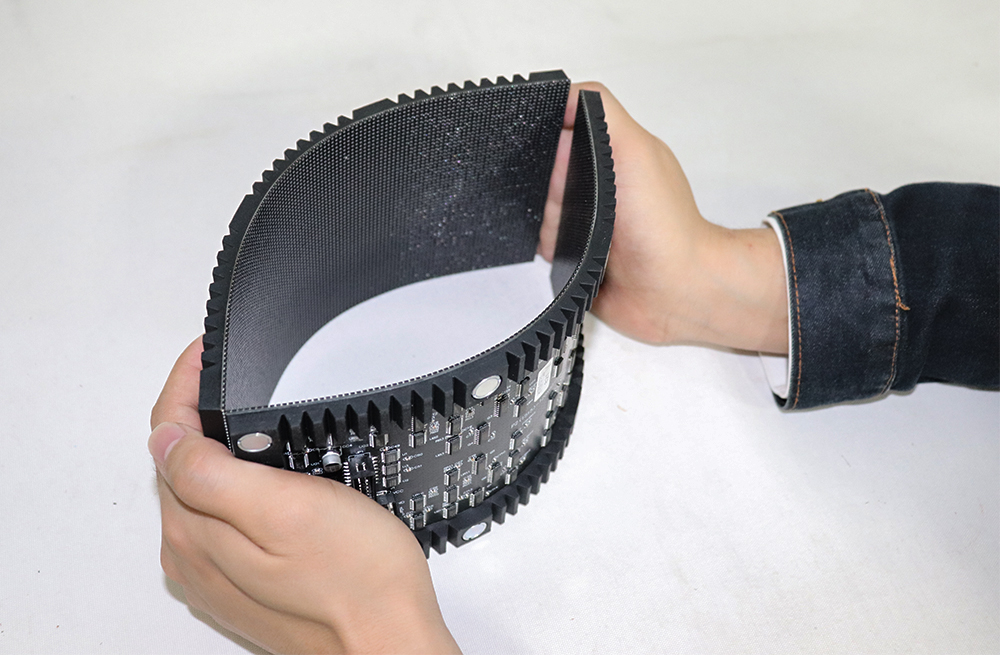 P2 Indoor 256x128mm LED Screen Soft Flexible LED Module